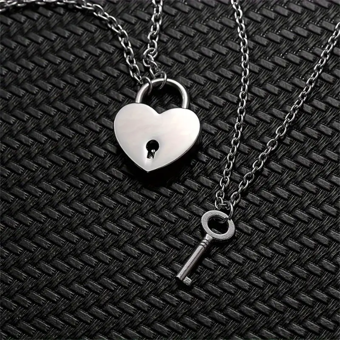 lock and key couple necklaces, taken from Temu promo page