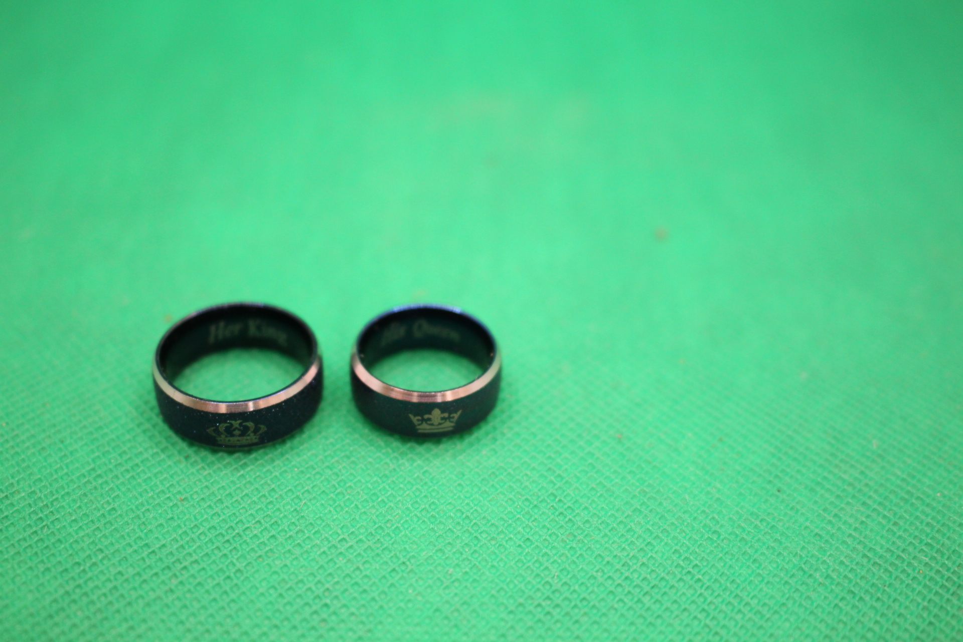 king and queen crown couple rings