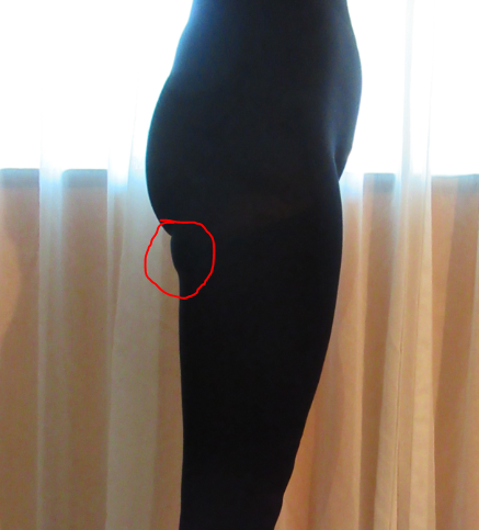 noticeable bulge from butt-lifting pants fitting too tightly