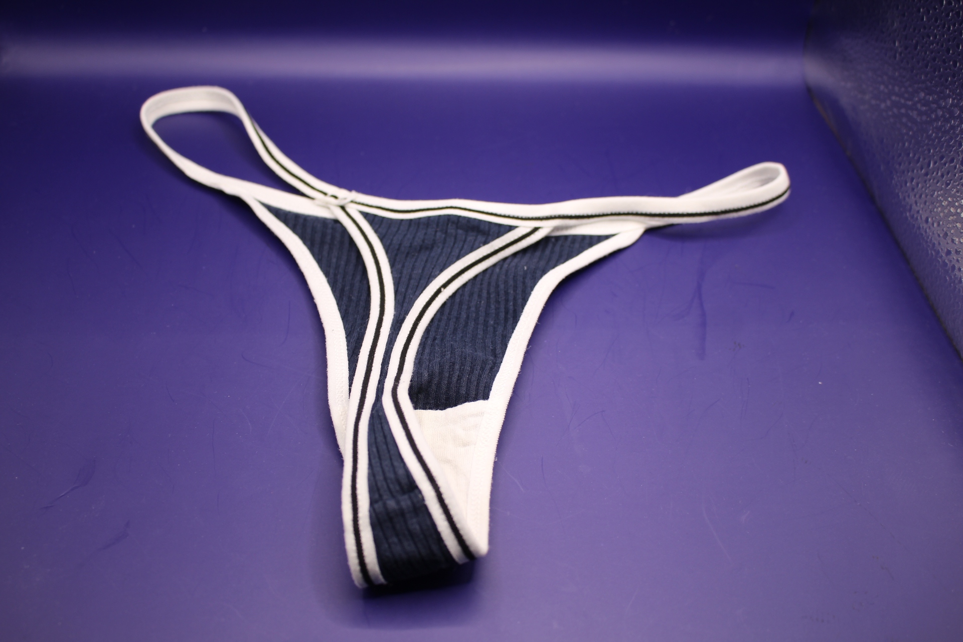 blue cotton v string panty, back view 