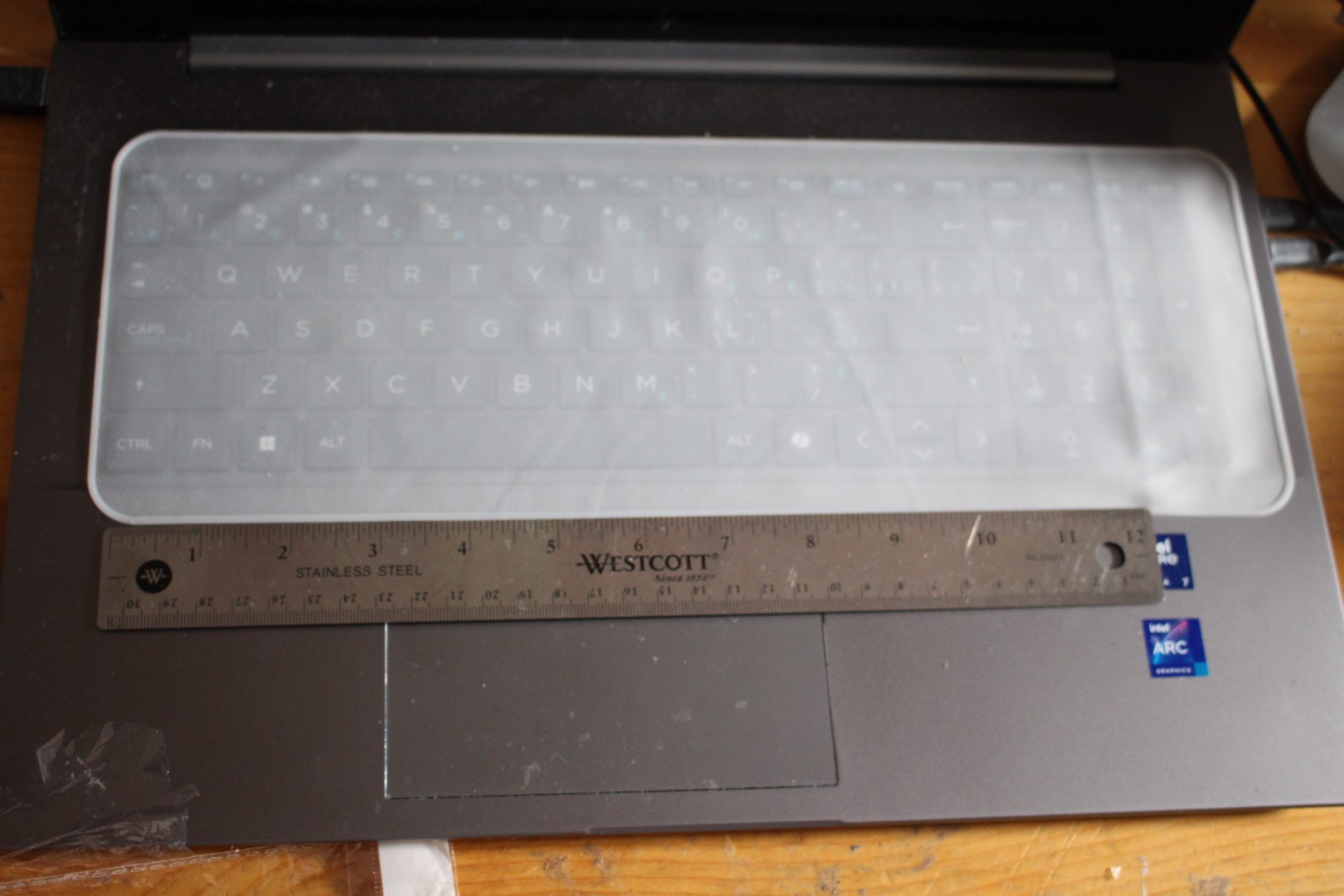 wrong size of keyboard protector measurement -- medium instead of large