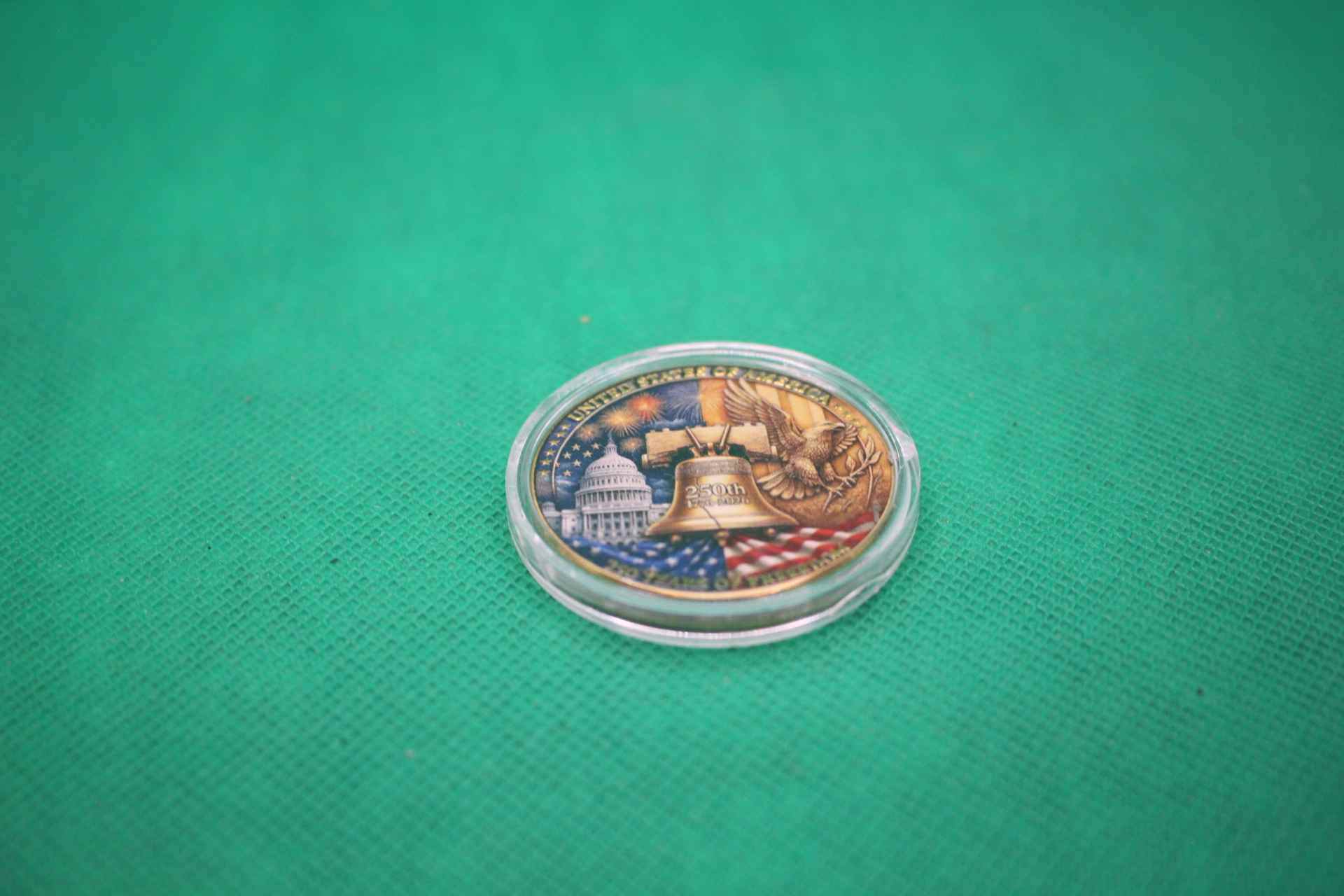 America 250th anniversary coin design in casing