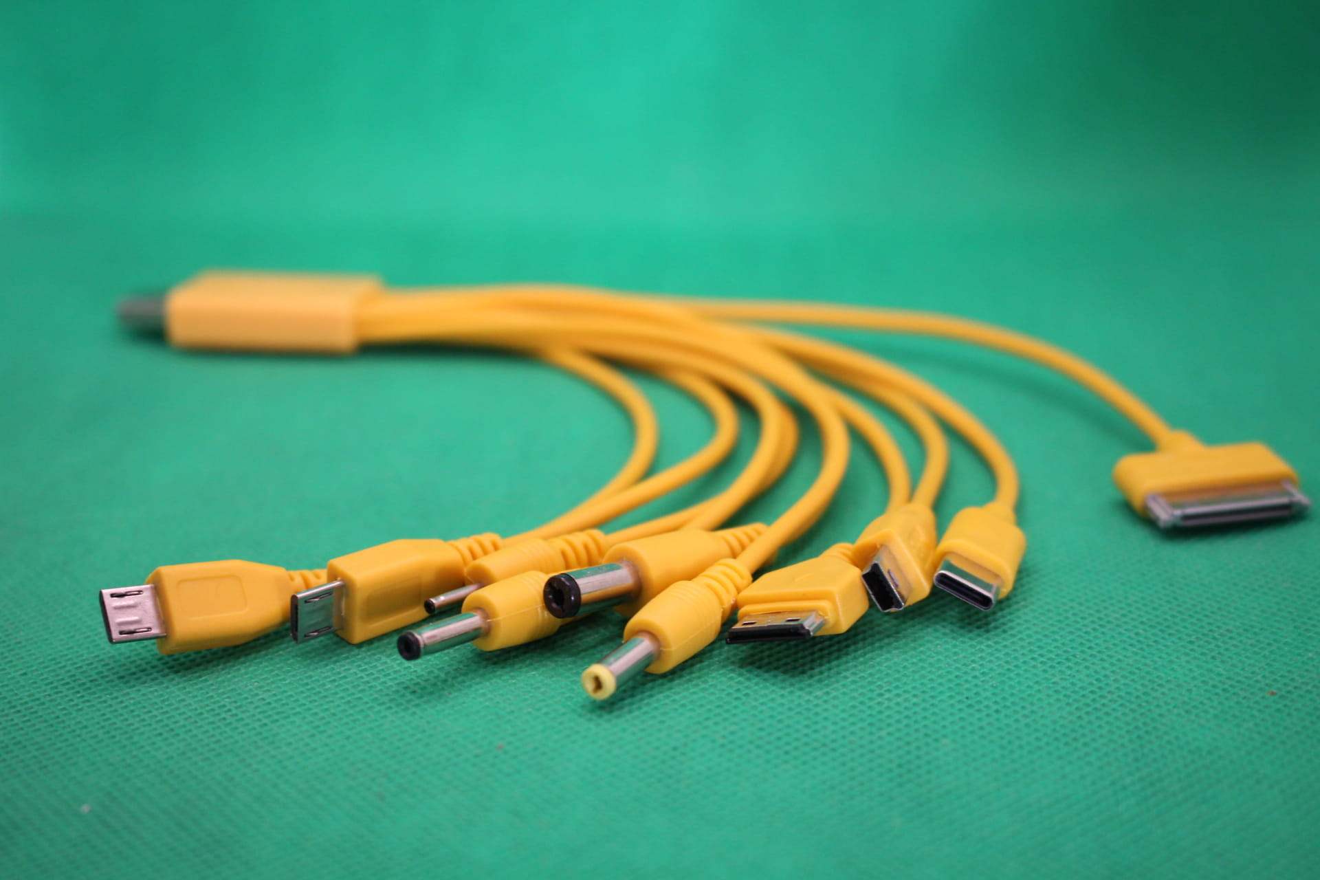 yellow 10 in 1 charger cable, close-up of connectors
